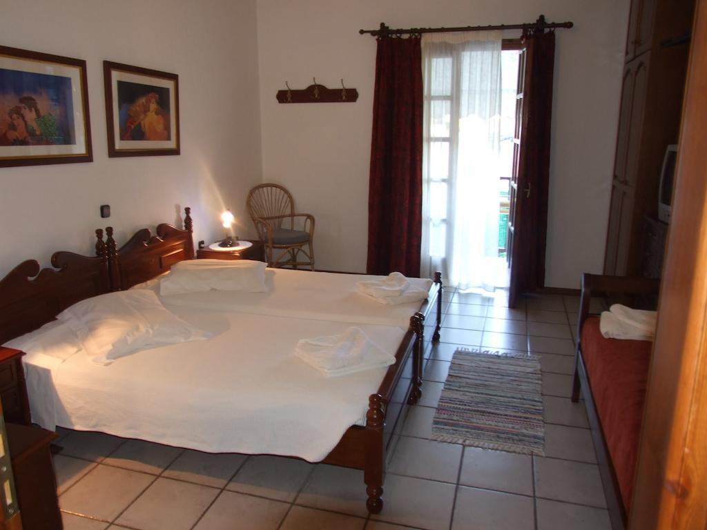 Magda'S Hotel Apartments Párga Quarto foto
